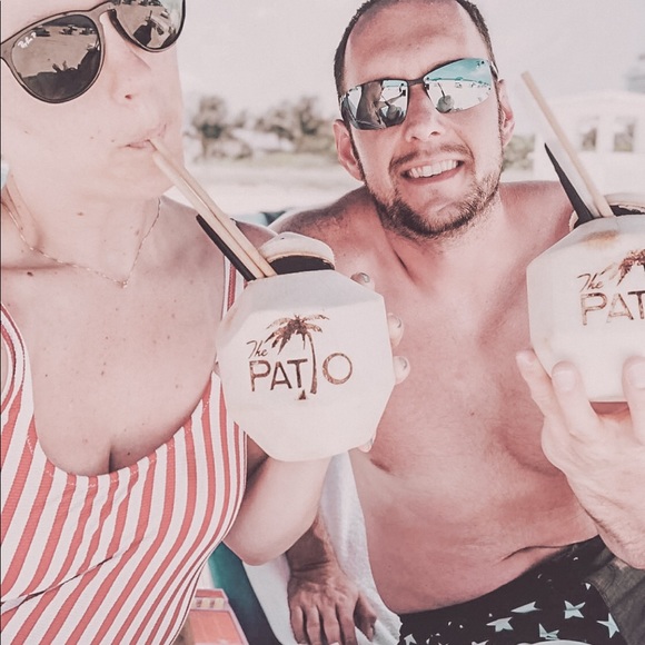 Meet Your Posher, Sara 🖤 - Picture 5 of 5